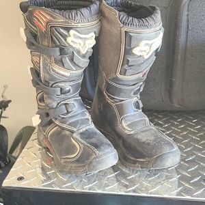 Youth Size 2 Fox Comp 5 Riding Boots